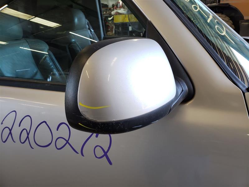 https://f005.backblazeb2.com/file/img-partshotlines-com/Inventory/EX534/Vehicle/42398_12.jpg
