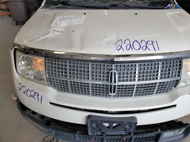 https://f005.backblazeb2.com/file/img-partshotlines-com/Inventory/EX534/Vehicle/42444_12.jpg