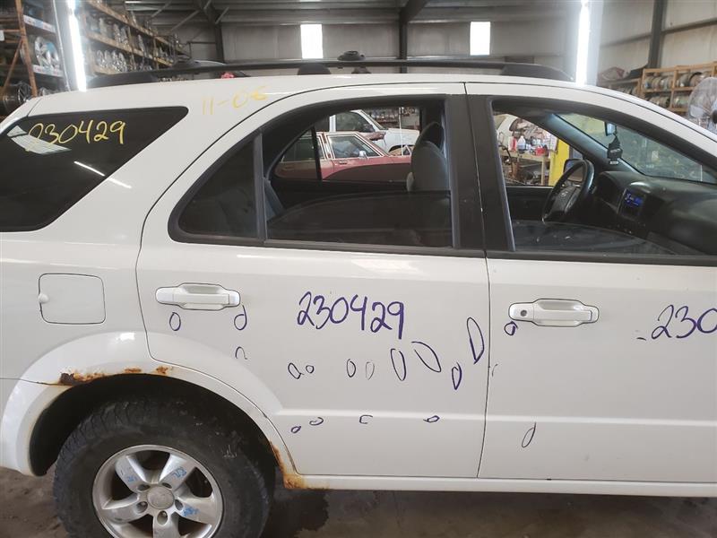 https://f005.backblazeb2.com/file/img-partshotlines-com/Inventory/EX534/Vehicle/43793_12.jpg