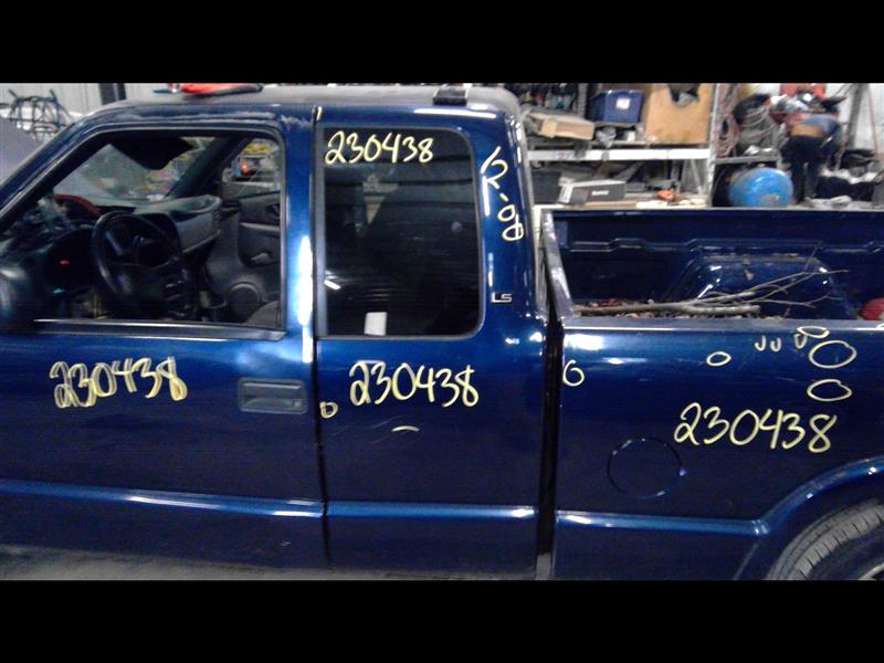 https://f005.backblazeb2.com/file/img-partshotlines-com/Inventory/EX534/Vehicle/43815_03.jpg