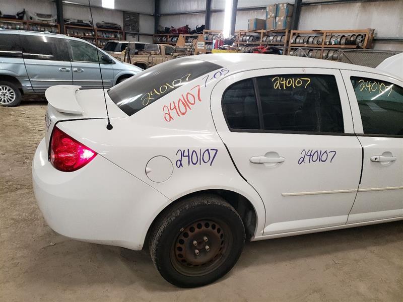 https://f005.backblazeb2.com/file/img-partshotlines-com/Inventory/EX534/Vehicle/44007_12.jpg