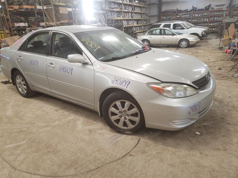 https://f005.backblazeb2.com/file/img-partshotlines-com/Inventory/EX534/Vehicle/44014_10.jpg