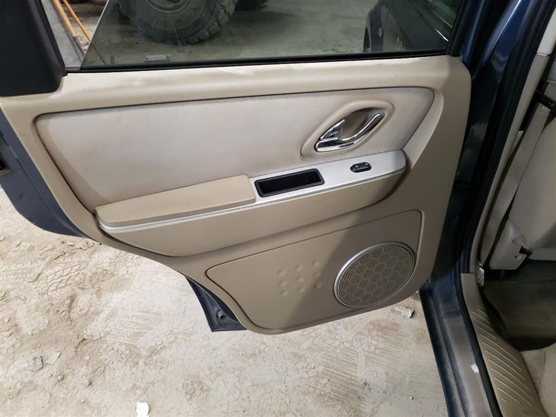 https://f005.backblazeb2.com/file/img-partshotlines-com/Inventory/EX534/Vehicle/44111_59.jpg