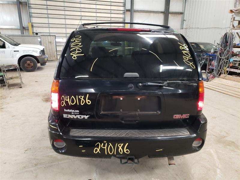 https://f005.backblazeb2.com/file/img-partshotlines-com/Inventory/EX534/Vehicle/44221_27.jpg