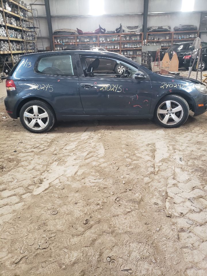 https://f005.backblazeb2.com/file/img-partshotlines-com/Inventory/EX534/Vehicle/44369_04.jpg