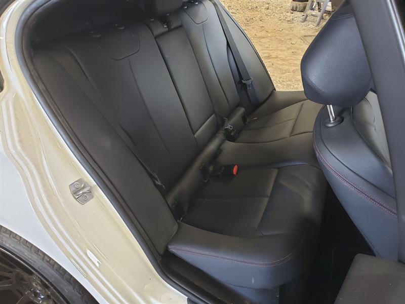 https://f005.backblazeb2.com/file/img-partshotlines-com/Inventory/EX534/Vehicle/44649_49.jpg