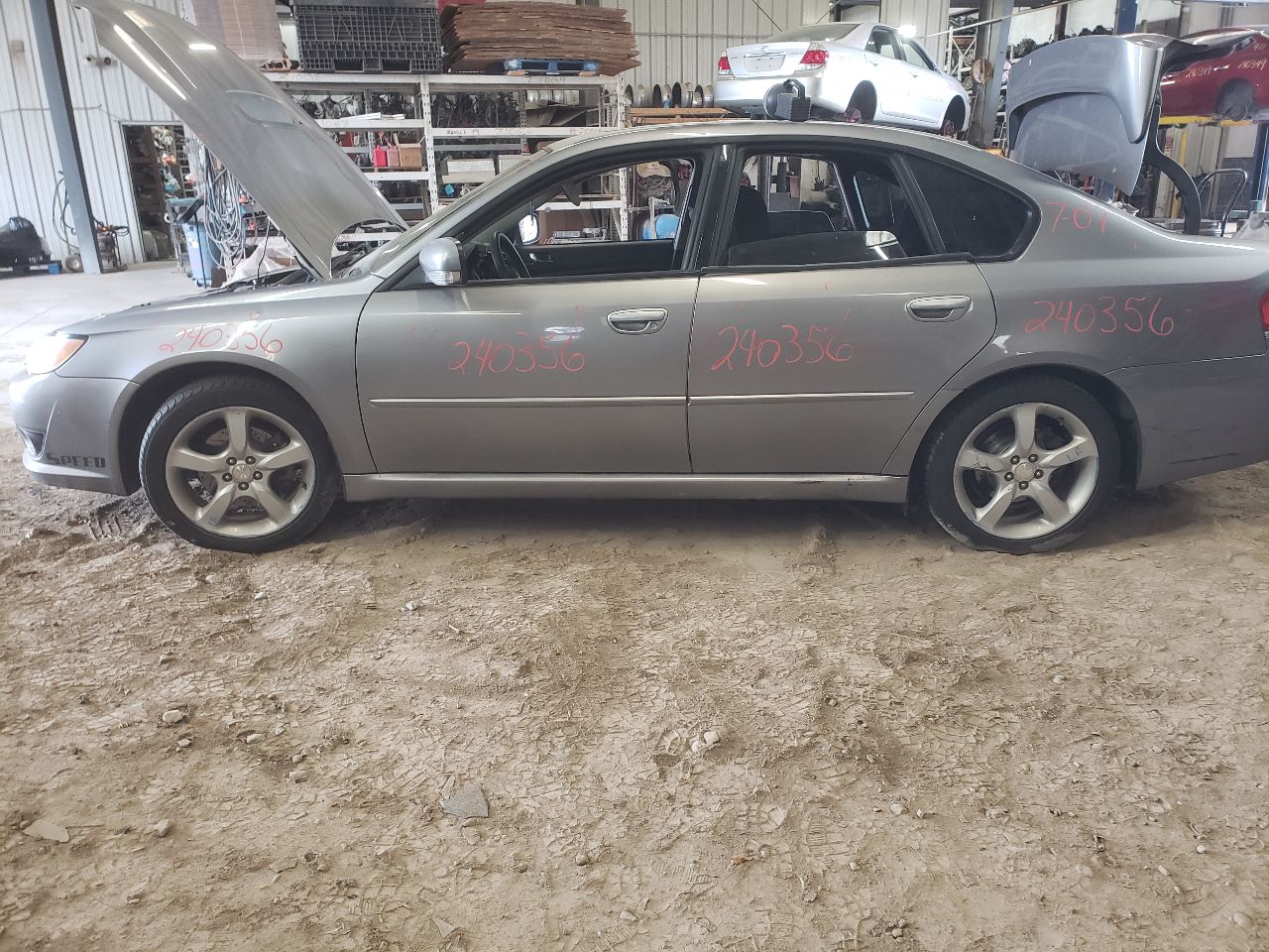 https://f005.backblazeb2.com/file/img-partshotlines-com/Inventory/EX534/Vehicle/44684_01.jpg
