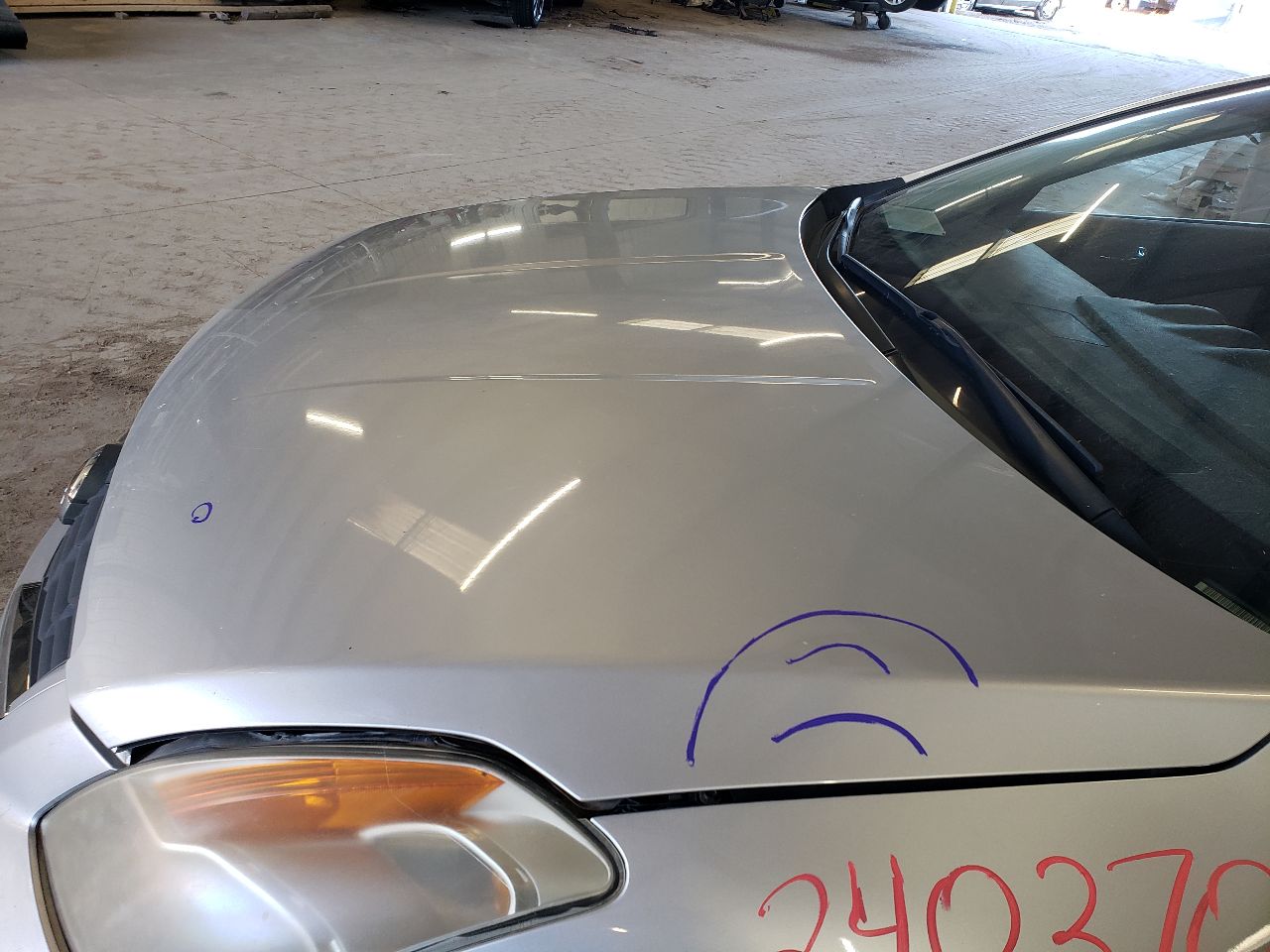 https://f005.backblazeb2.com/file/img-partshotlines-com/Inventory/EX534/Vehicle/44717_12.jpg
