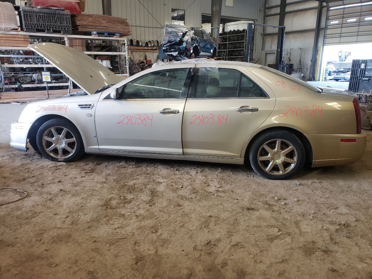 https://f005.backblazeb2.com/file/img-partshotlines-com/Inventory/EX534/Vehicle/44742_11.jpg