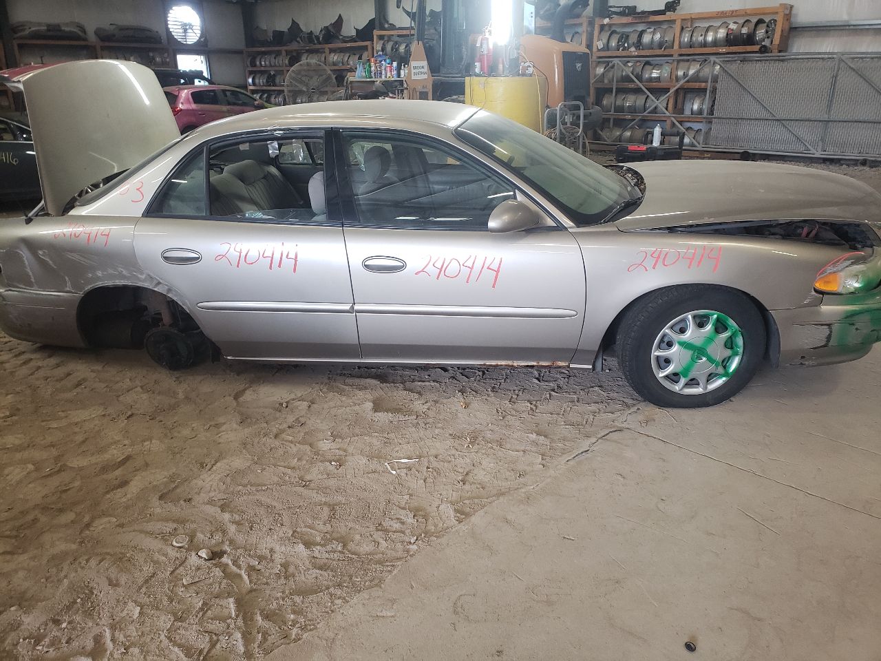 https://f005.backblazeb2.com/file/img-partshotlines-com/Inventory/EX534/Vehicle/44801_08.jpg
