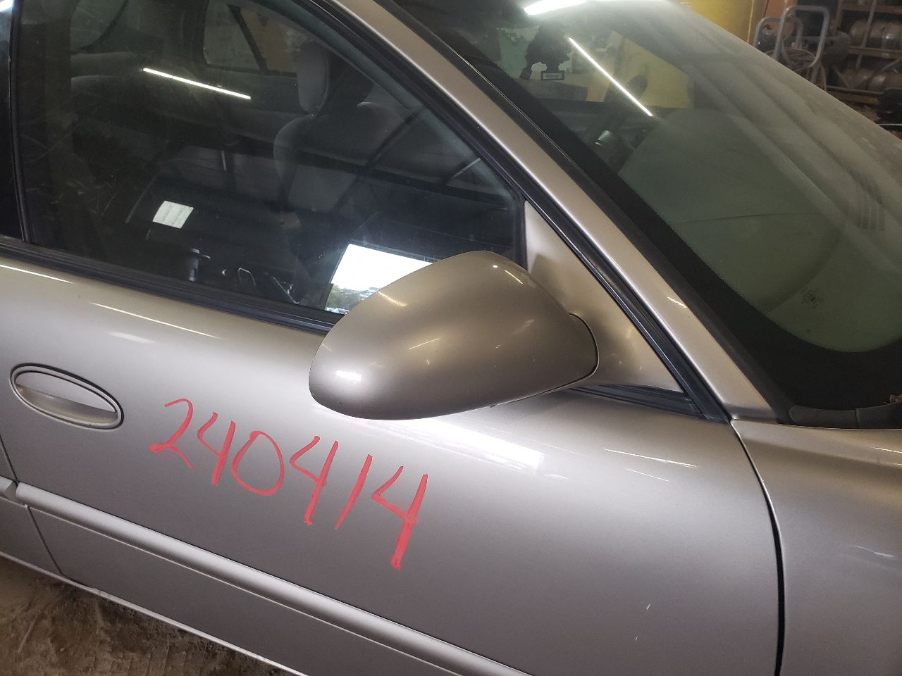 https://f005.backblazeb2.com/file/img-partshotlines-com/Inventory/EX534/Vehicle/44801_10.jpg