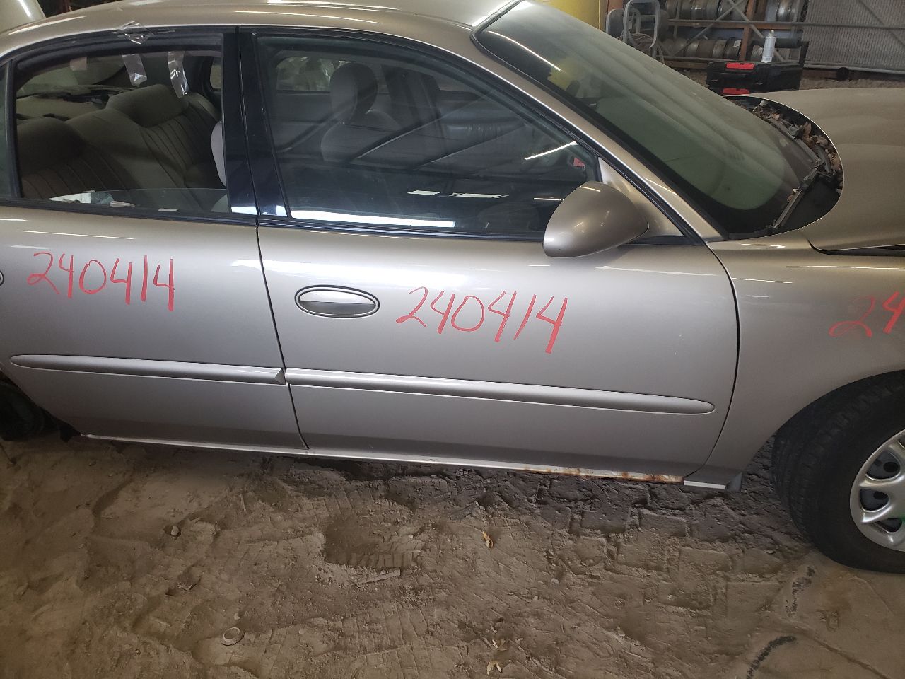 https://f005.backblazeb2.com/file/img-partshotlines-com/Inventory/EX534/Vehicle/44801_11.jpg