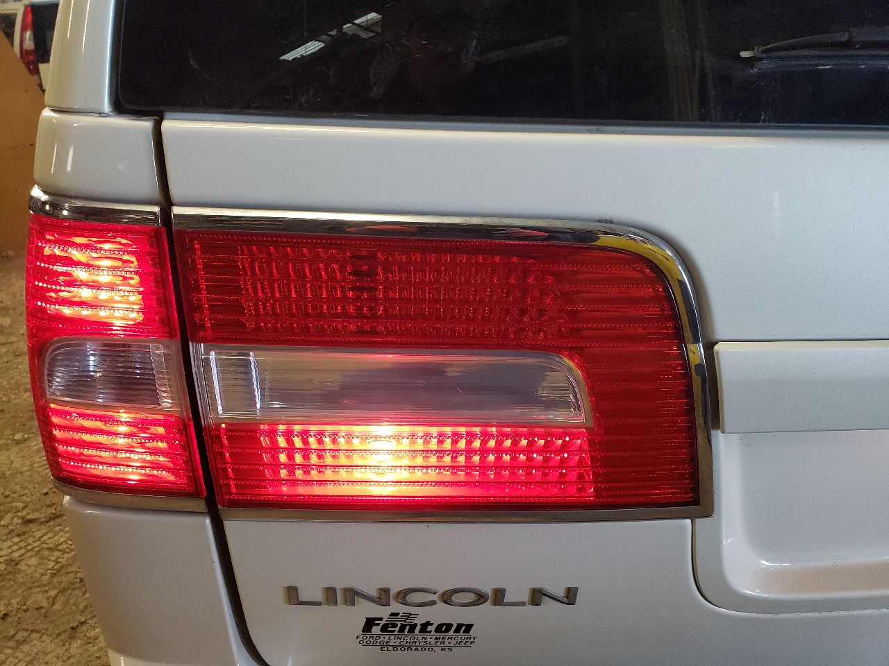 https://f005.backblazeb2.com/file/img-partshotlines-com/Inventory/EX534/Vehicle/44920_11.jpg