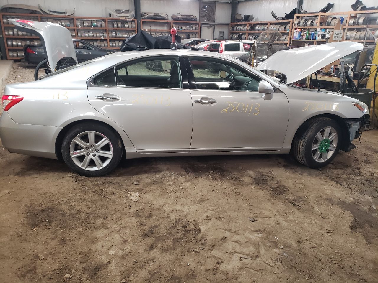 https://f005.backblazeb2.com/file/img-partshotlines-com/Inventory/EX534/Vehicle/44983_08.jpg