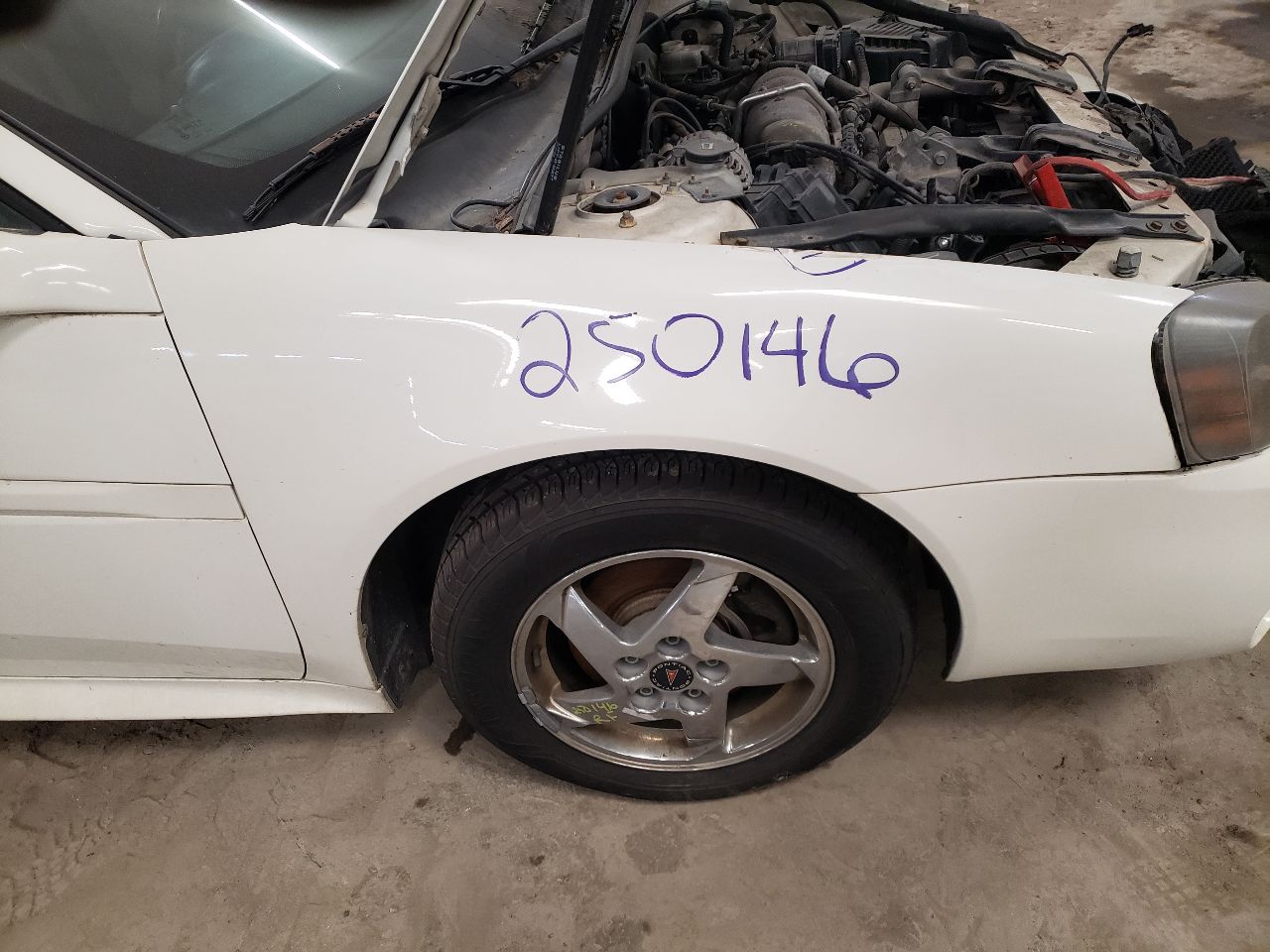 https://f005.backblazeb2.com/file/img-partshotlines-com/Inventory/EX534/Vehicle/45048_10.jpg