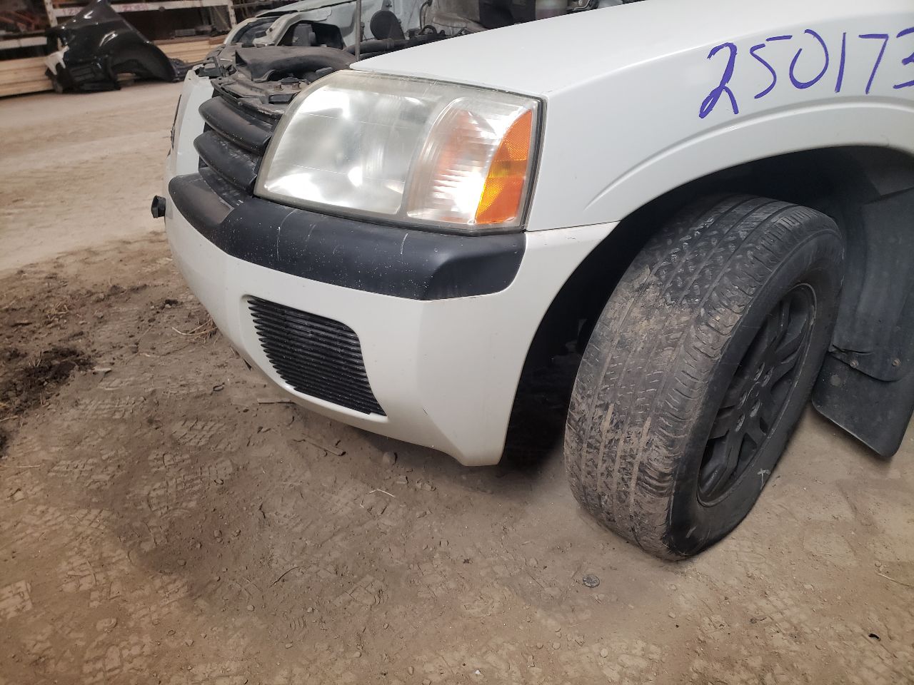 https://f005.backblazeb2.com/file/img-partshotlines-com/Inventory/EX534/Vehicle/45109_03.jpg