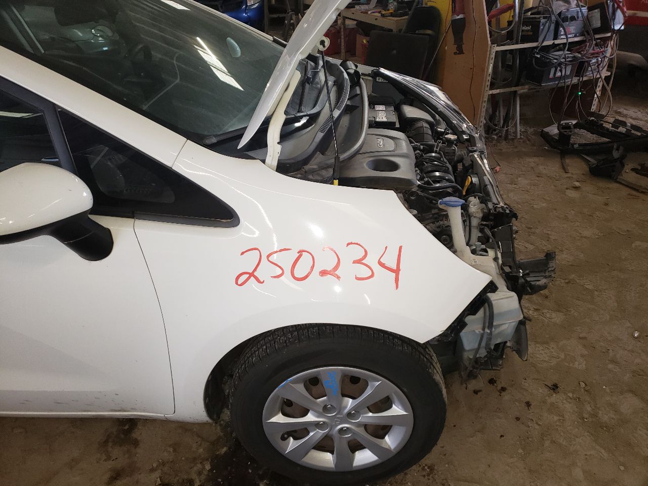 https://f005.backblazeb2.com/file/img-partshotlines-com/Inventory/EX534/Vehicle/45257_09.jpg