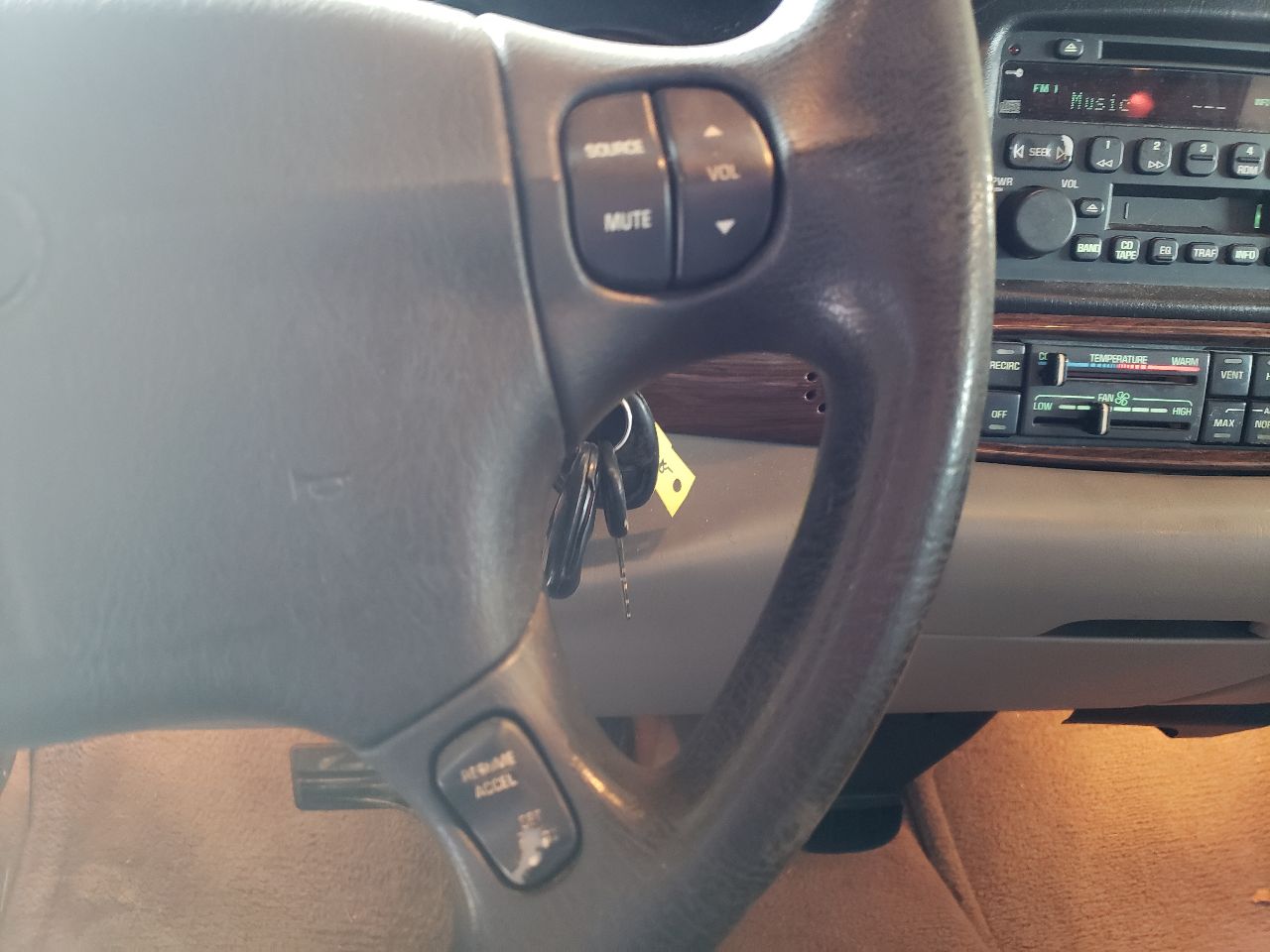 https://f005.backblazeb2.com/file/img-partshotlines-com/Inventory/EX534/Vehicle/45297_12.jpg