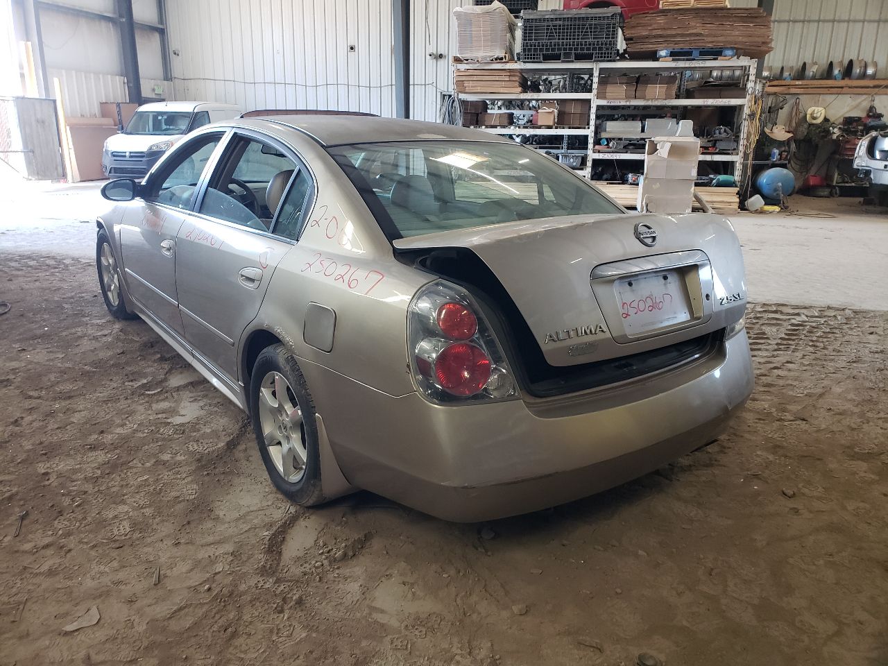 https://f005.backblazeb2.com/file/img-partshotlines-com/Inventory/EX534/Vehicle/45345_04.jpg