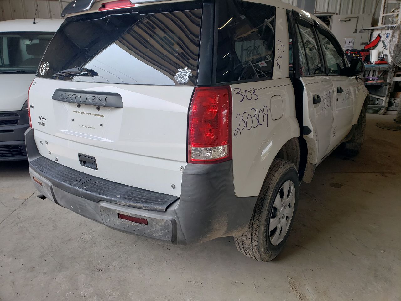 https://f005.backblazeb2.com/file/img-partshotlines-com/Inventory/EX534/Vehicle/45438_03.jpg
