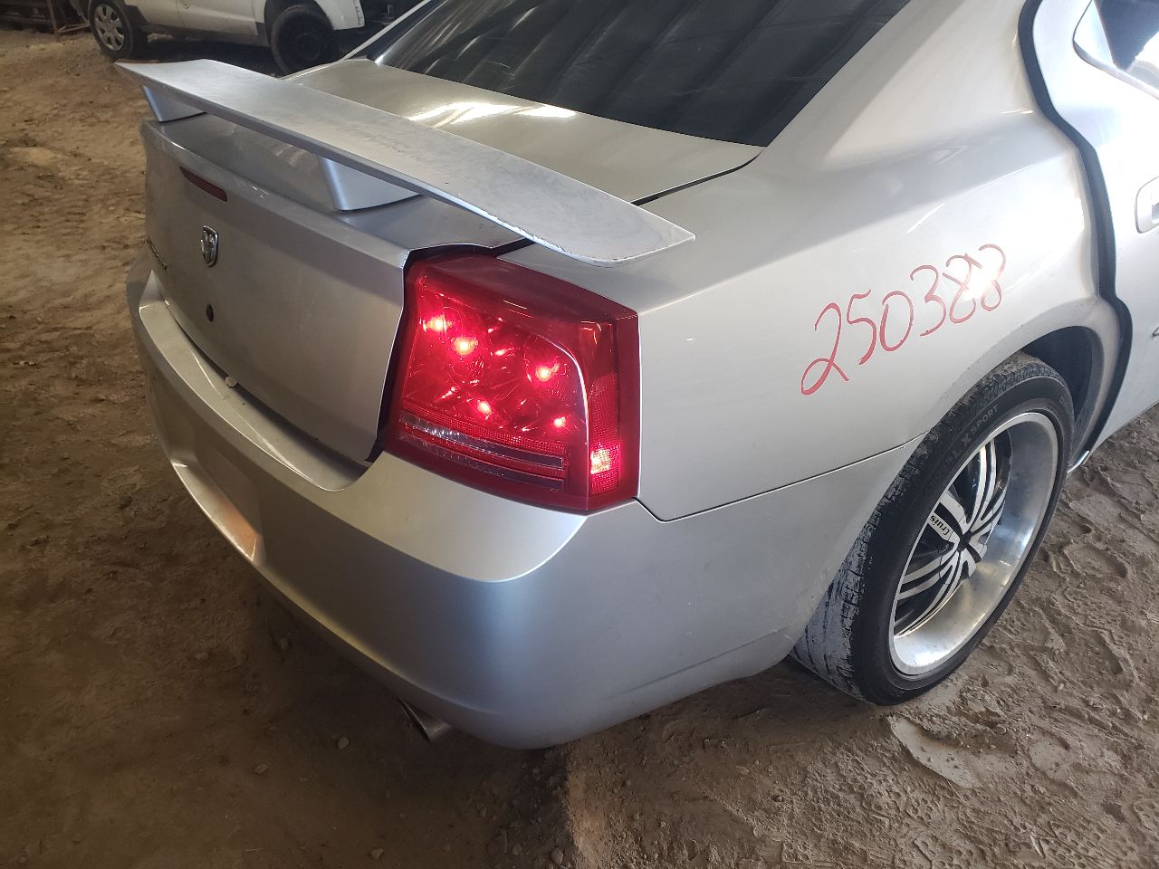 https://f005.backblazeb2.com/file/img-partshotlines-com/Inventory/EX534/Vehicle/45630_03.jpg
