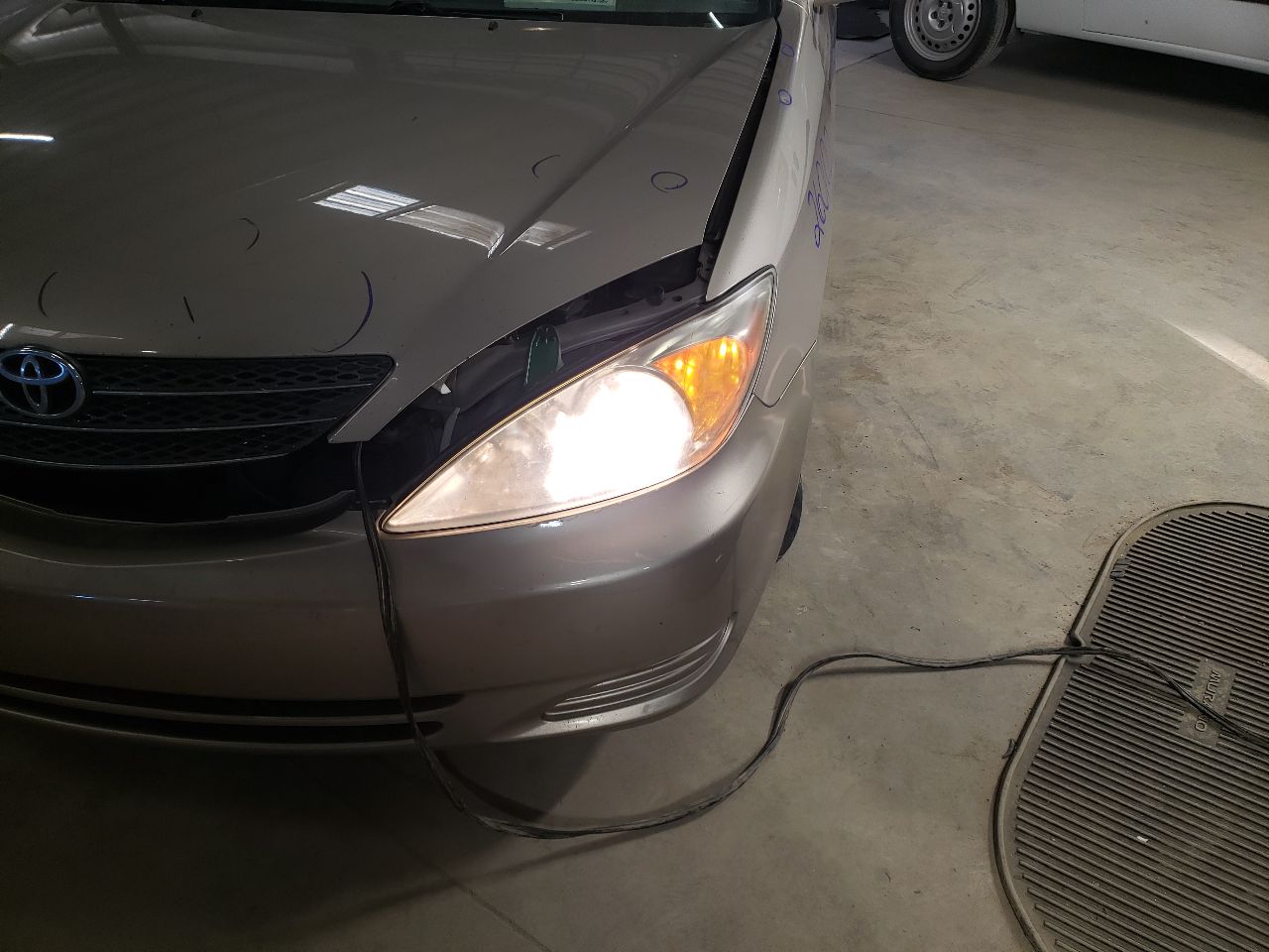 https://f005.backblazeb2.com/file/img-partshotlines-com/Inventory/EX534/Vehicle/45850_08.jpg