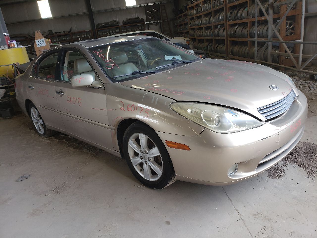 https://f005.backblazeb2.com/file/img-partshotlines-com/Inventory/EX534/Vehicle/46021_02.jpg