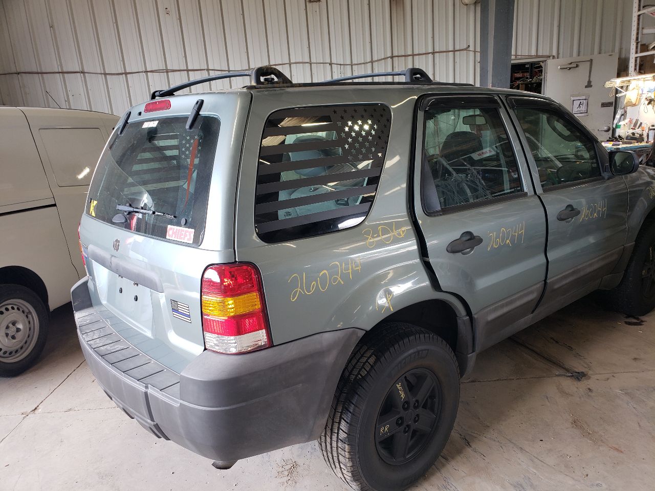 https://f005.backblazeb2.com/file/img-partshotlines-com/Inventory/EX534/Vehicle/46213_03.jpg
