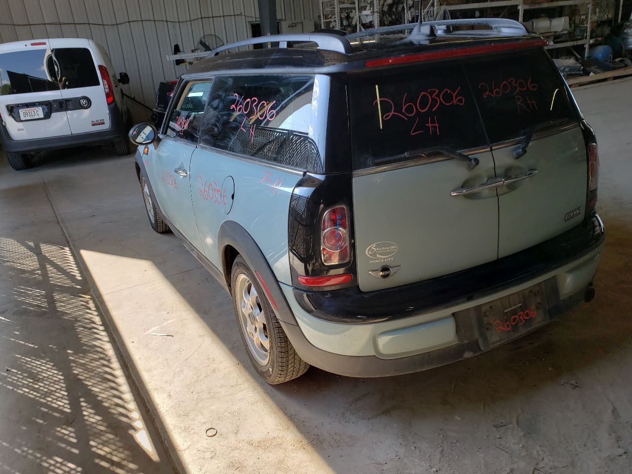 https://f005.backblazeb2.com/file/img-partshotlines-com/Inventory/EX534/Vehicle/46362_04.jpg