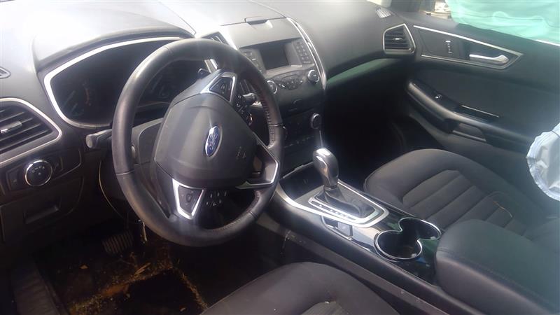 Vehicle/77086_06.jpg