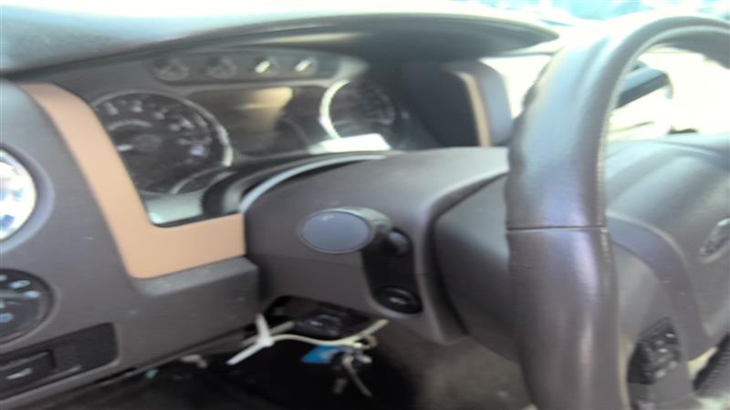 Vehicle/80383_02.jpg