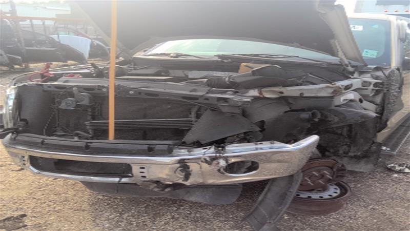 Vehicle/80383_11.jpg