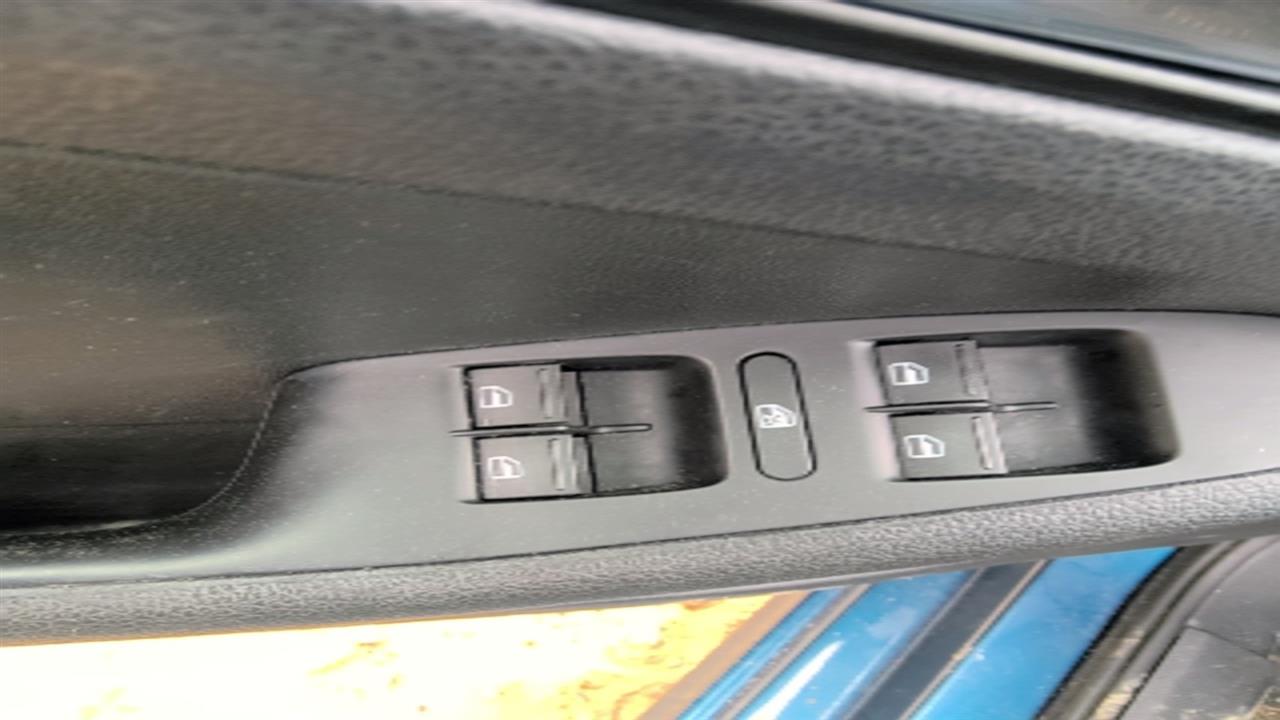 Vehicle/82964_02.jpg