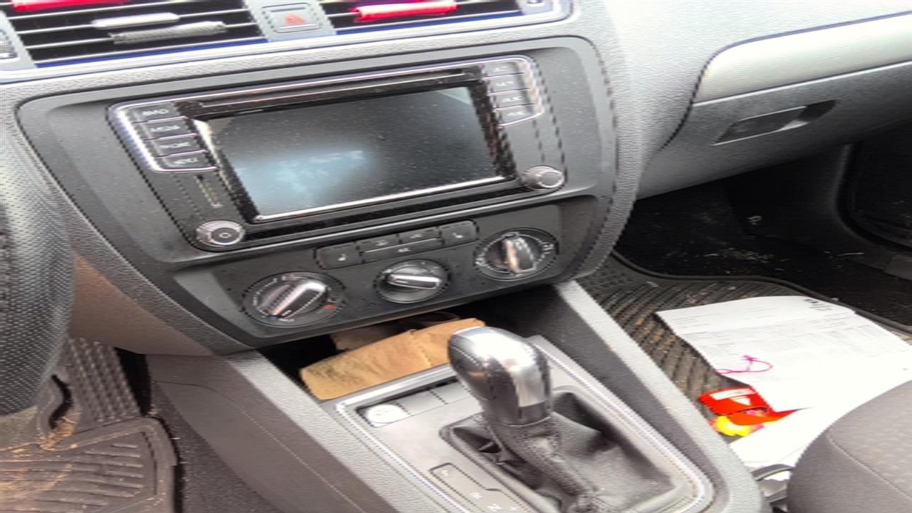 Vehicle/82964_04.jpg