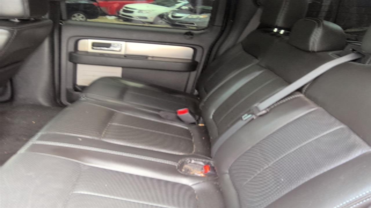 Vehicle/83100_07.jpg