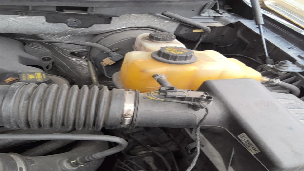 Vehicle/83100_11.jpg