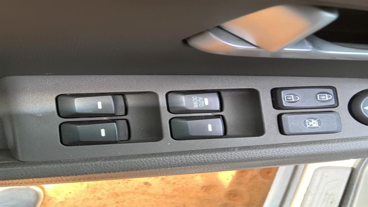 https://f005.backblazeb2.com/file/img-partshotlines-com/Inventory/EX536/Vehicle/83749_02.jpg