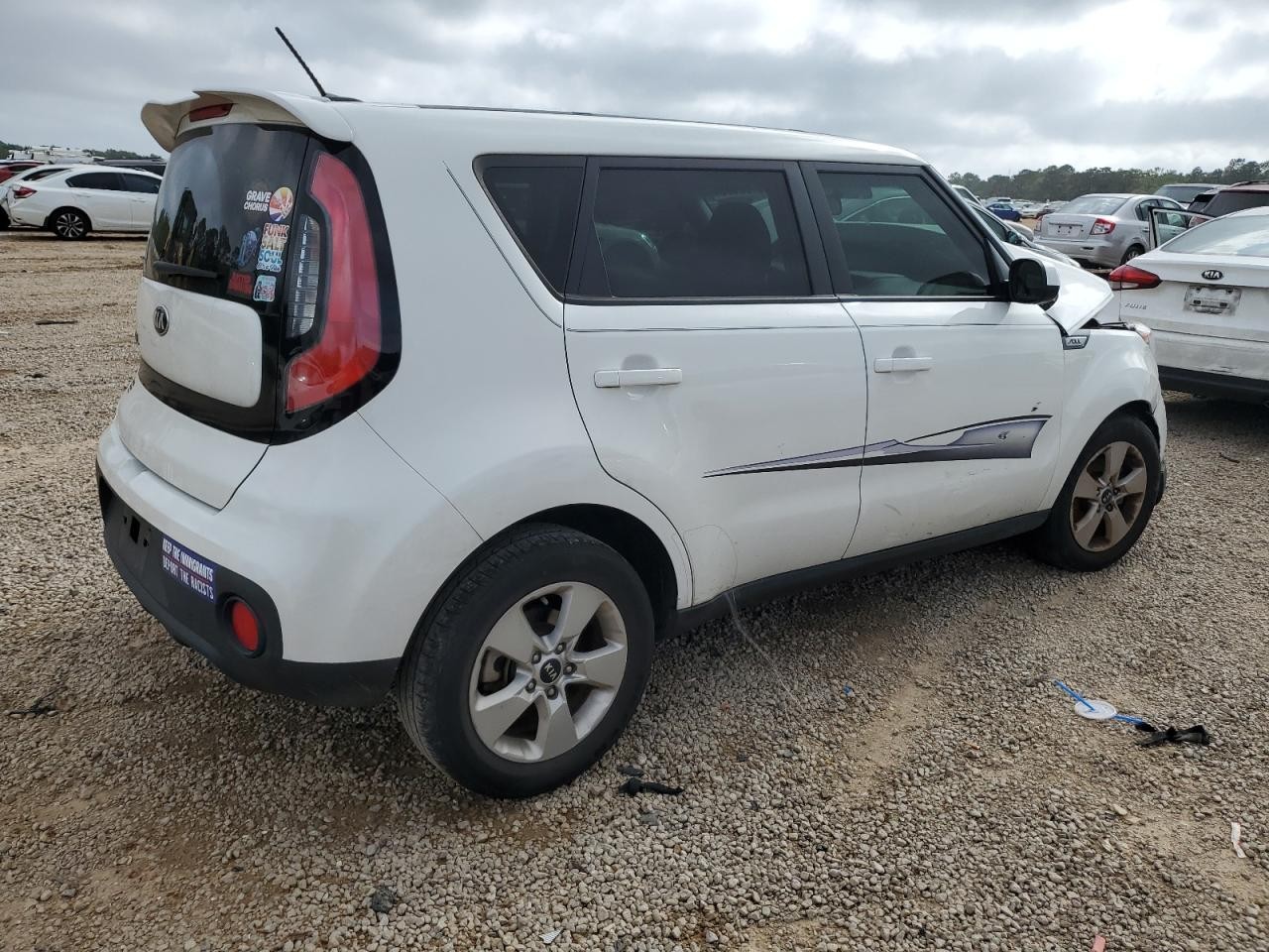 Vehicle/84865_03.jpg