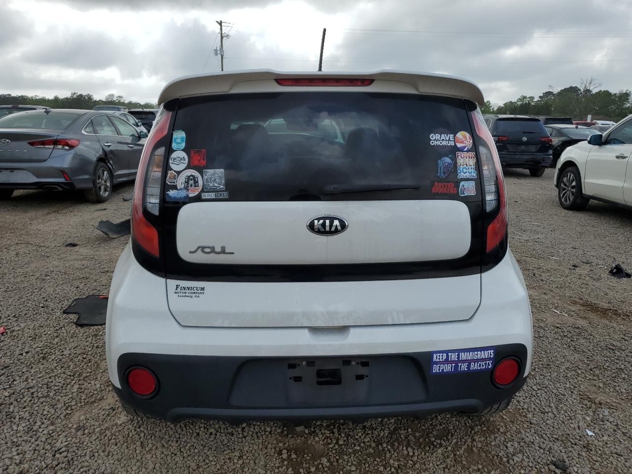 Vehicle/84865_06.jpg