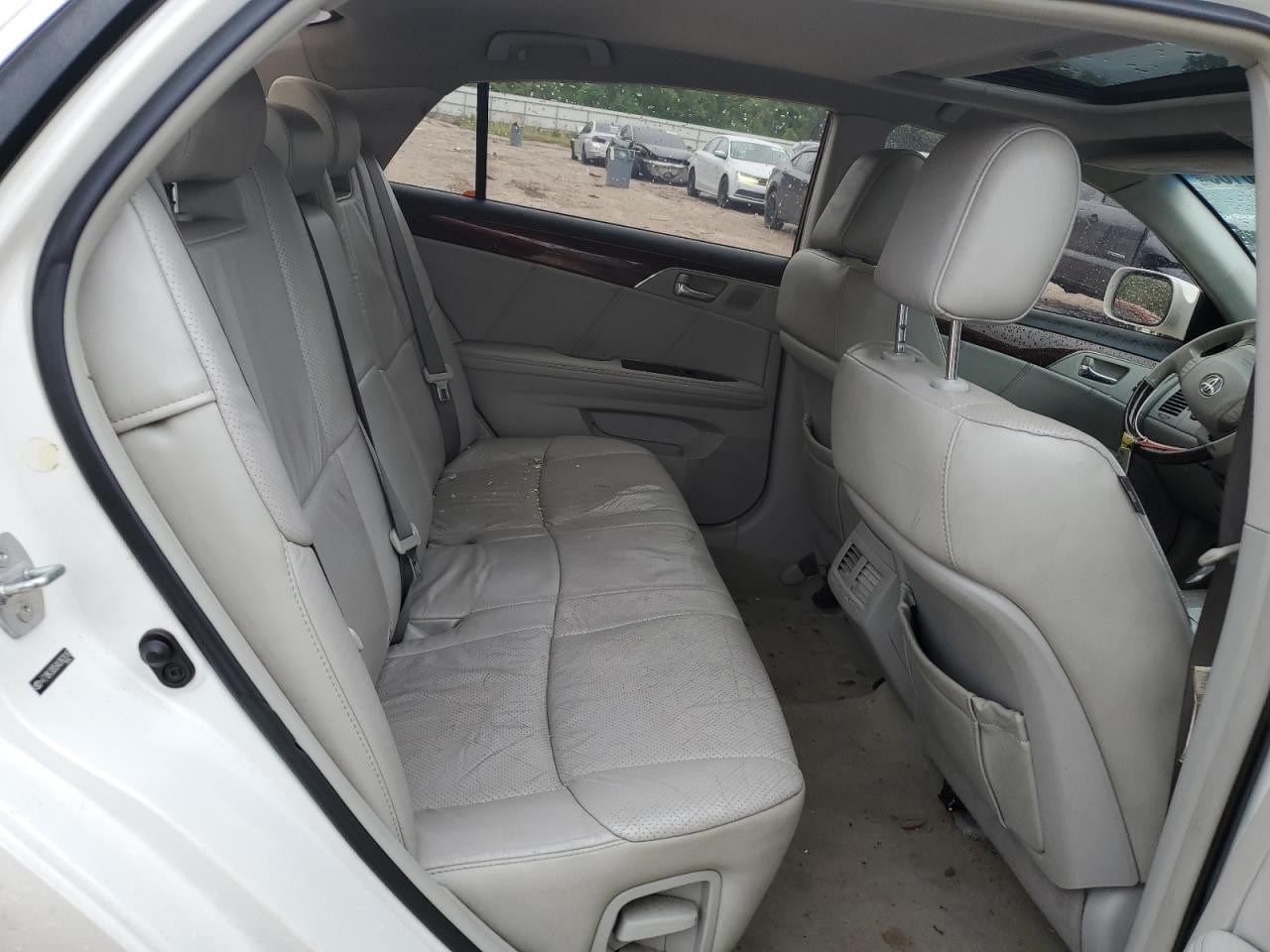 Vehicle/85929_10.jpg