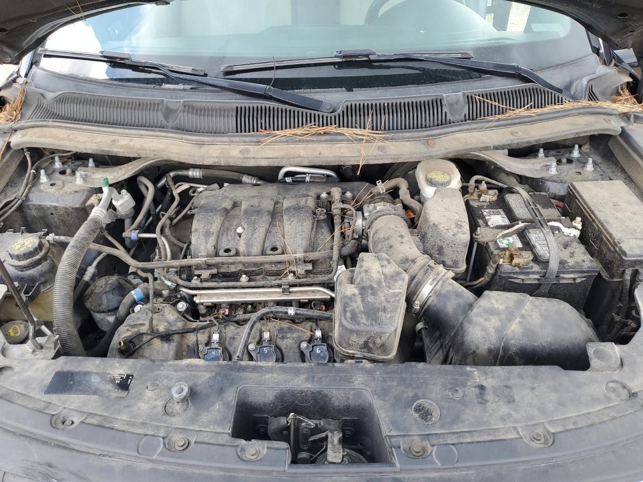 https://f005.backblazeb2.com/file/img-partshotlines-com/Inventory/EX536/Vehicle/86569_12.jpg
