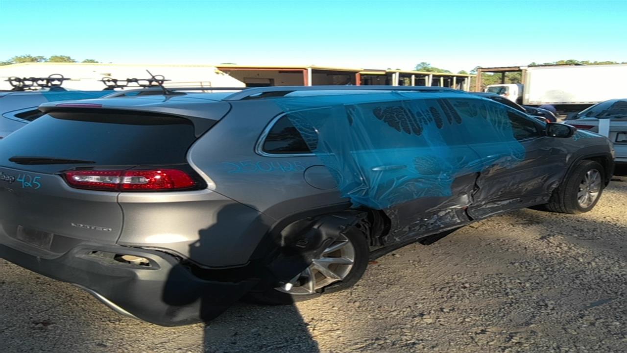 Vehicle/88685_03.jpg