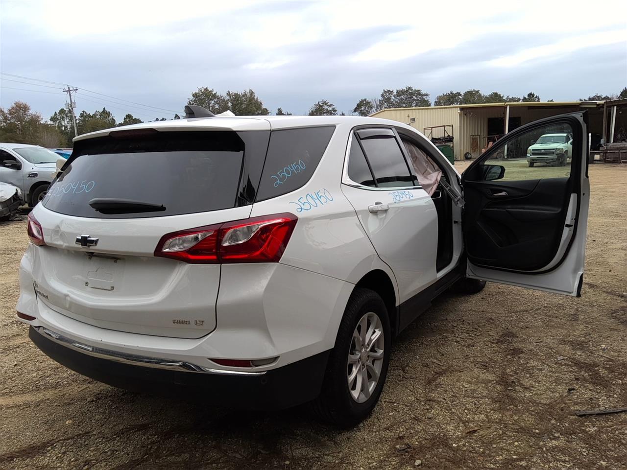 Vehicle/89288_03.jpg