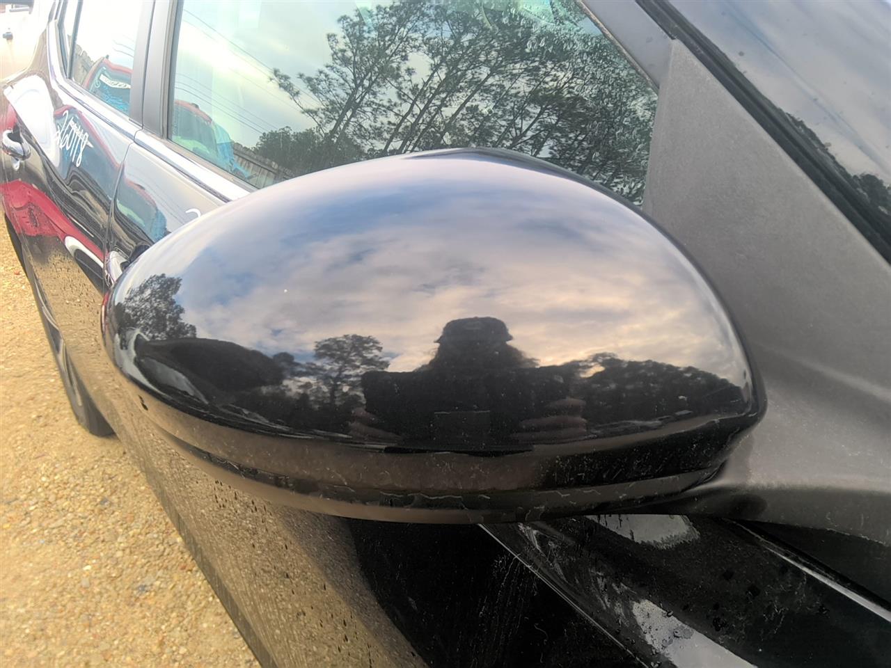 Vehicle/90429_03.jpg