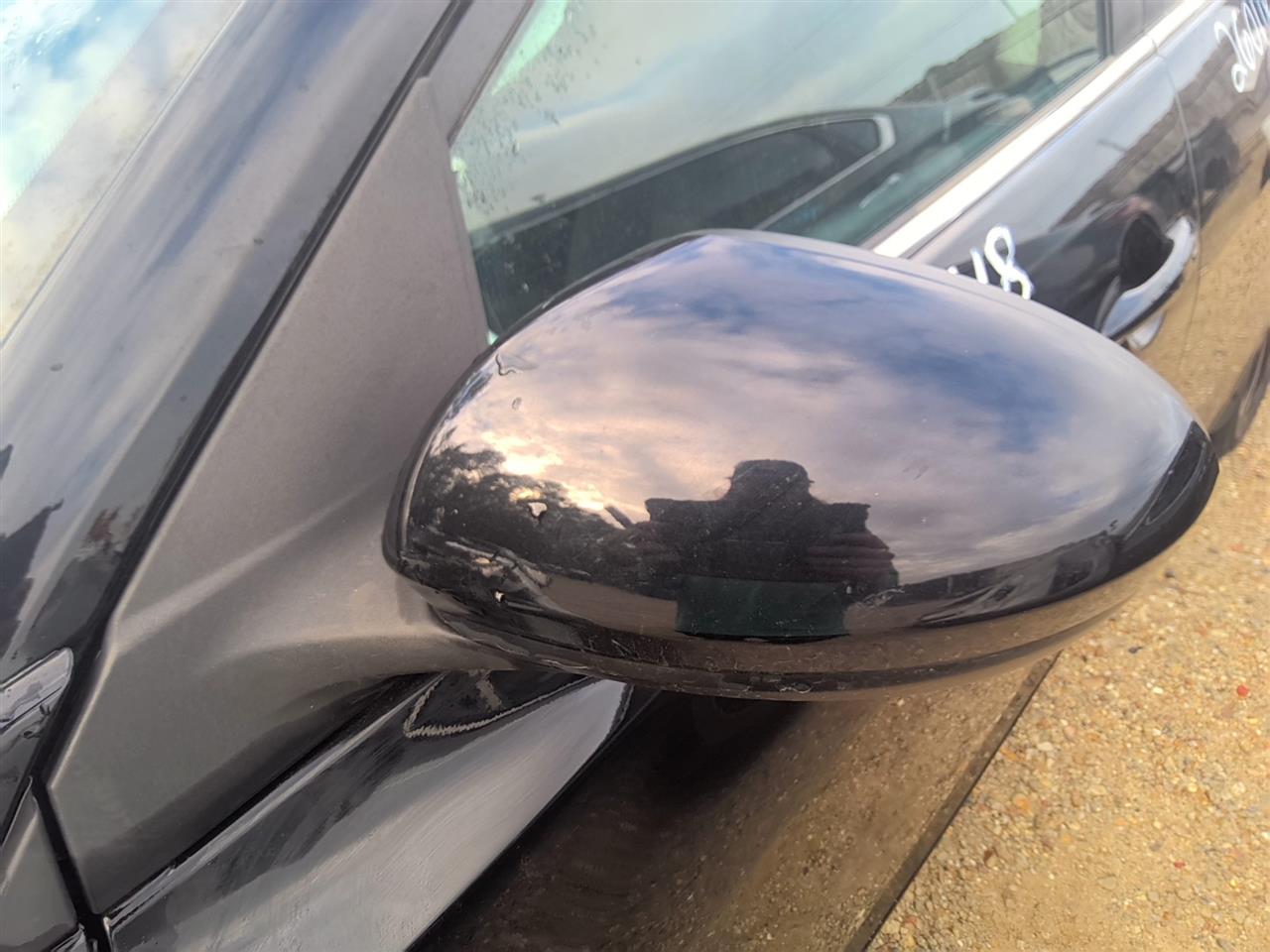 Vehicle/90429_08.jpg