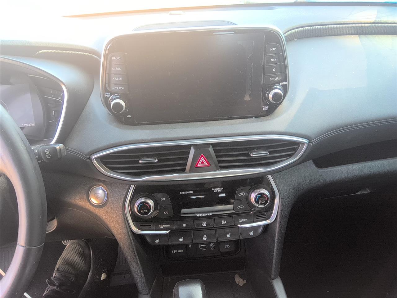 Vehicle/90711_09.jpg