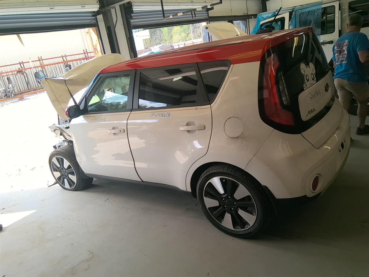 Vehicle/91345_02.jpg