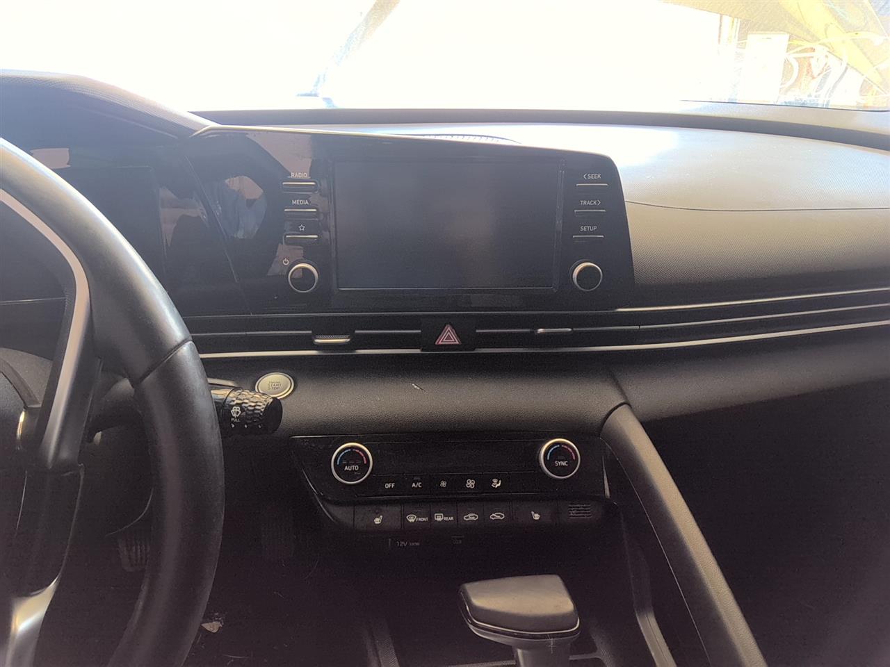 Vehicle/91840_08.jpg