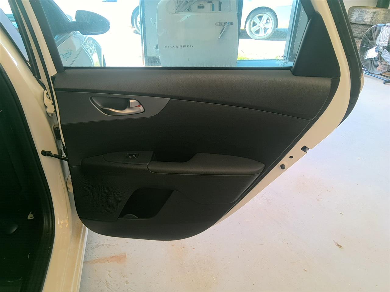 Vehicle/92116_07.jpg
