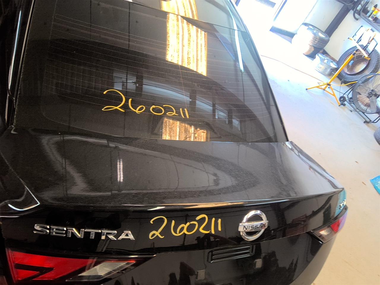 Vehicle/92118_08.jpg